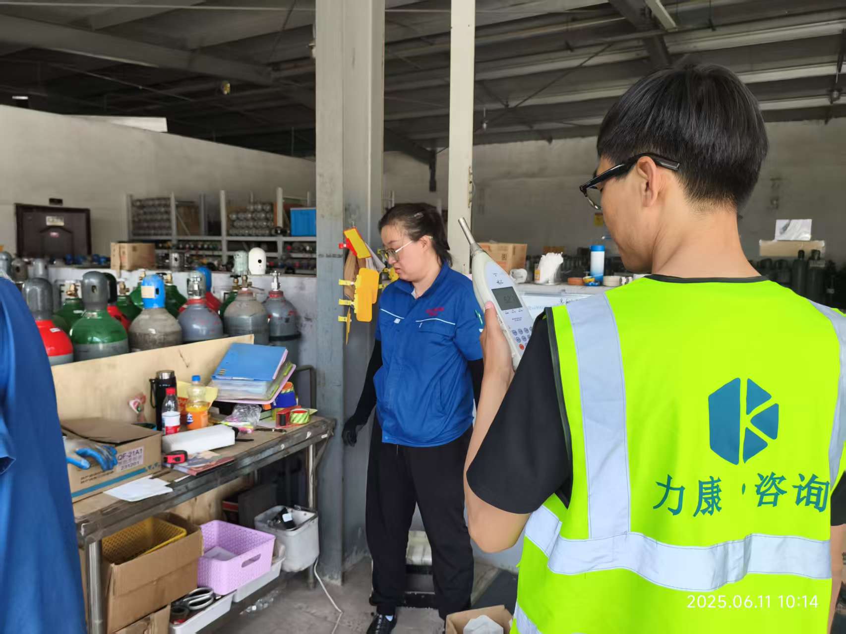 1751439741230757.jpg 0c0fef103cb4e136546180f21b20be51.jpg