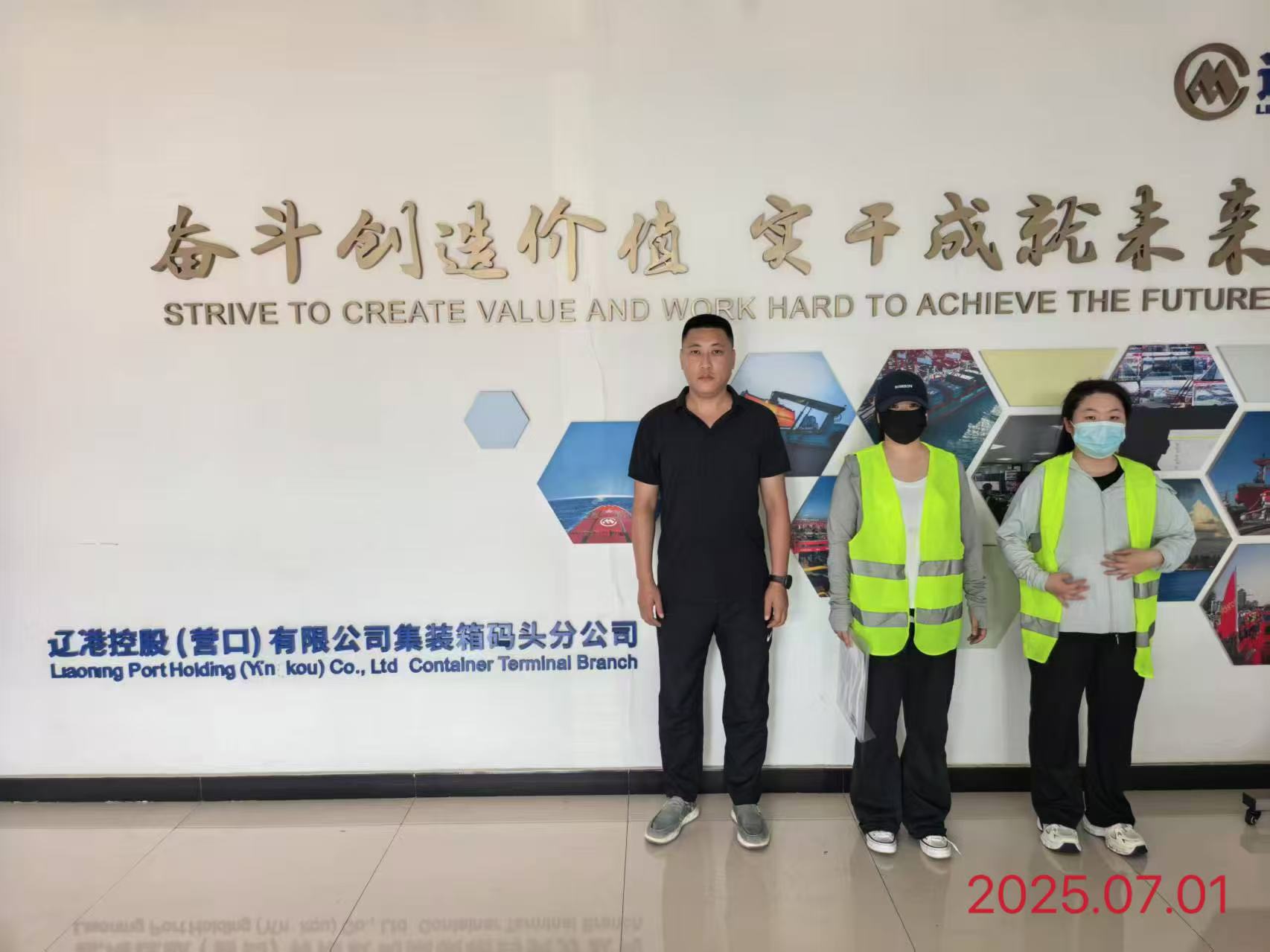 1756707317543113.jpg 3588a83c1e264b1c85bd21cd7de0e0c3.jpg